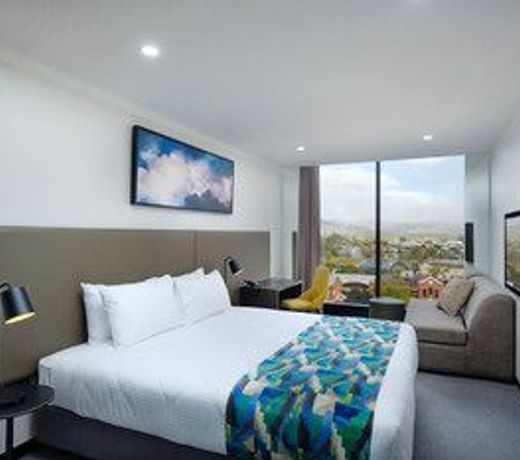Mantra Albury