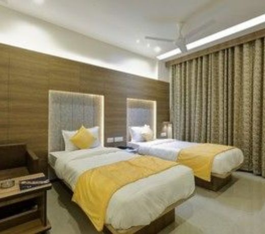Hotel Luxura