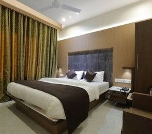 Hotel Luxura