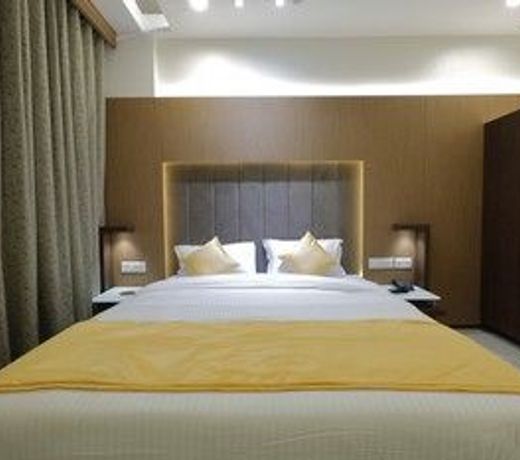 Hotel Luxura