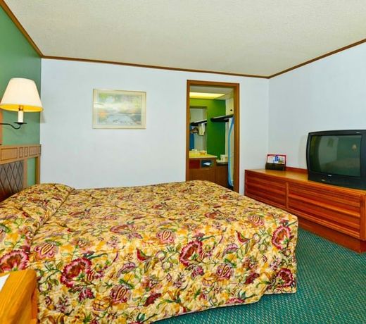 M Star Hotel Covington