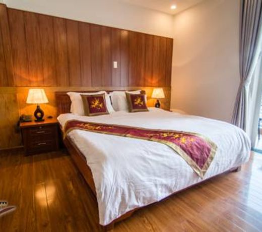 Robins Villa