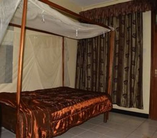 Ibis Hotel 2000 Karatina