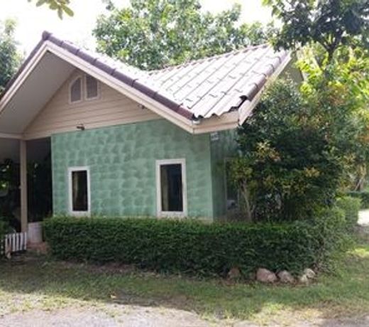Praw Fan Resort