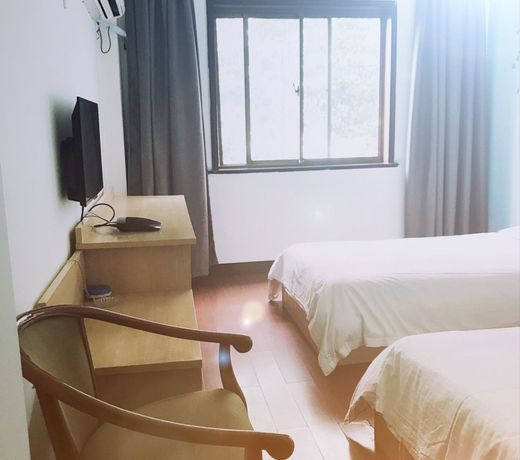 TIANJING HOTEL