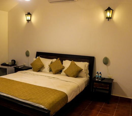 18 Degrees Beach Resort