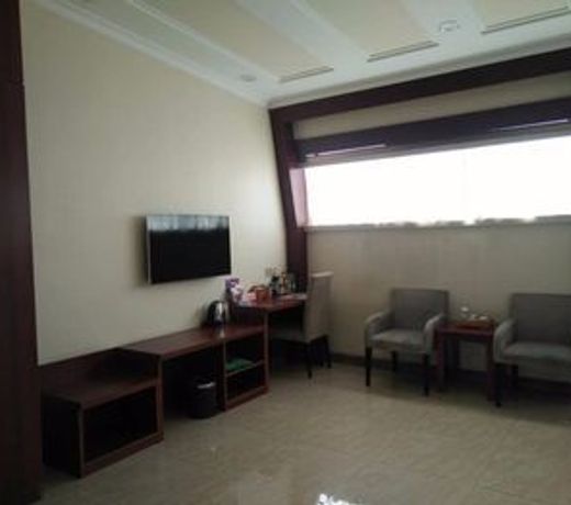 Pin Ge Business Hotel