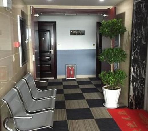 Weihai Zhazhichuang Theme Hotel