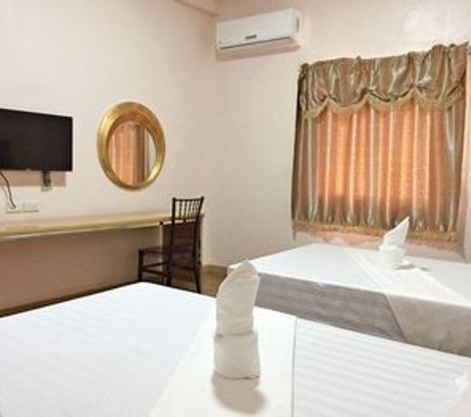Meaco Royal Hotel - Lipa