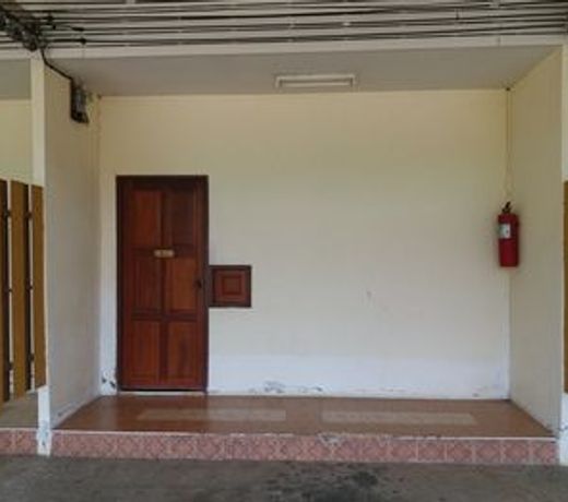 Rachamanee Resort