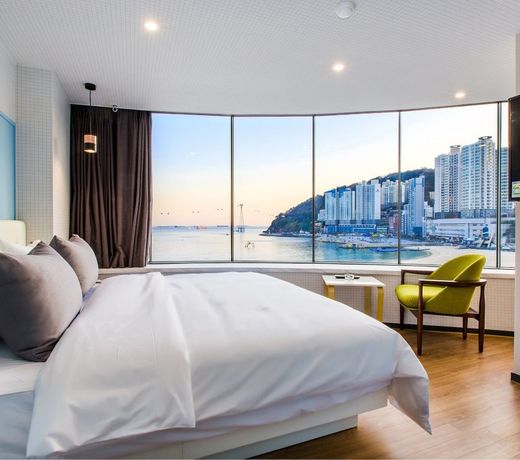 Brown-Dot Hotel Songdo