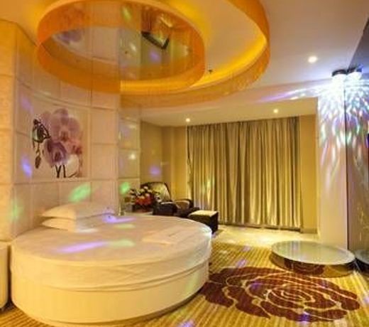 Jiangmen Charming Hotel