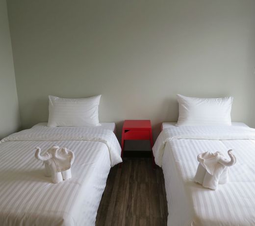 Good Morning Hotel at TakuaPa
