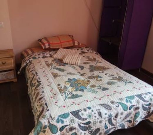 Apri Hostel