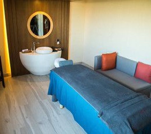 Courtyard by Marriott Bengaluru Hebbal