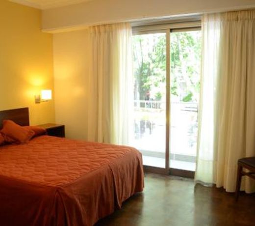 Hotel Saint James