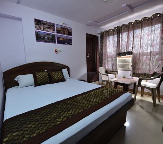 Hotel Mohit Palace