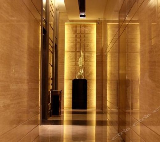 Xinshijie Weirui Hotel