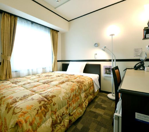 Toyoko Inn Nagoya Meieki Minami