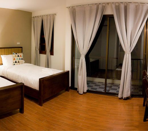 Phumin Place Hotel