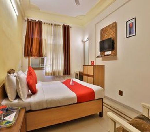 OYO 9751 Hotel Vrundavan Residency