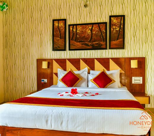 Honeydewwz Exoticaa Hotel & Resort