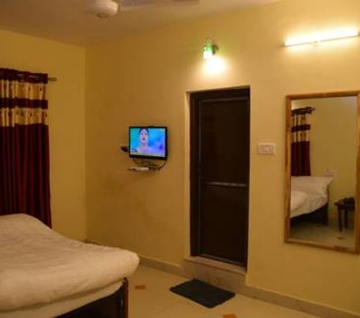 Hotel Brahmbhatt