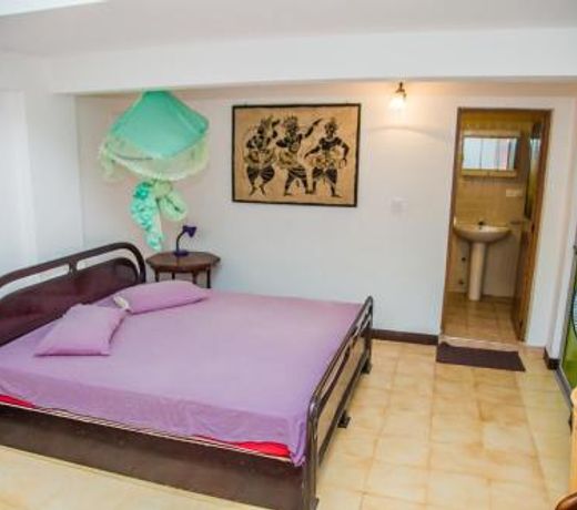 Lioni Holidays Villa