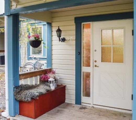 Stunning home in Nacka Strand with 3 Bedrooms and WiFi