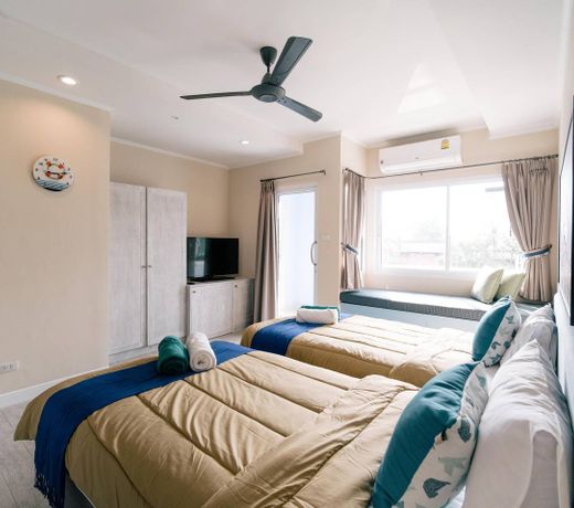 Surf and Sand Resort