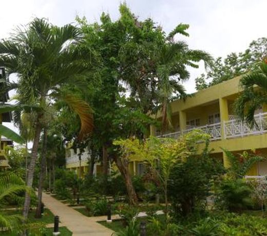 Merrils Beach Resorts lll