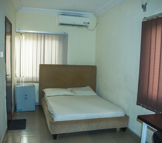 David Royal Suites