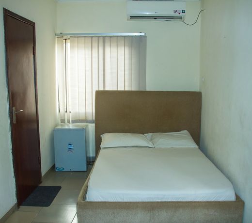 David Royal Suites
