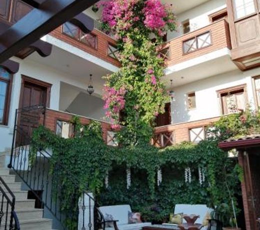 Hotel Mary's House
