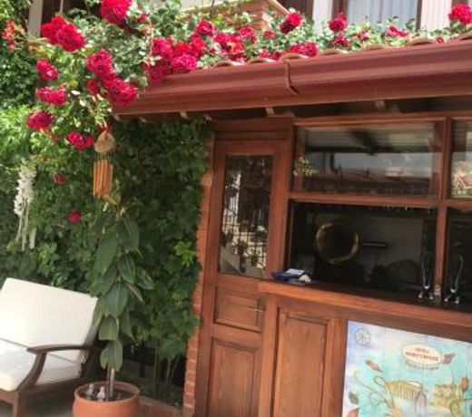 Hotel Mary's House
