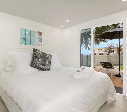 The Beach House North Wollongong