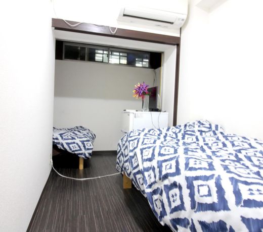 403 Maruko Guest house near Tsukiji and Disneyland