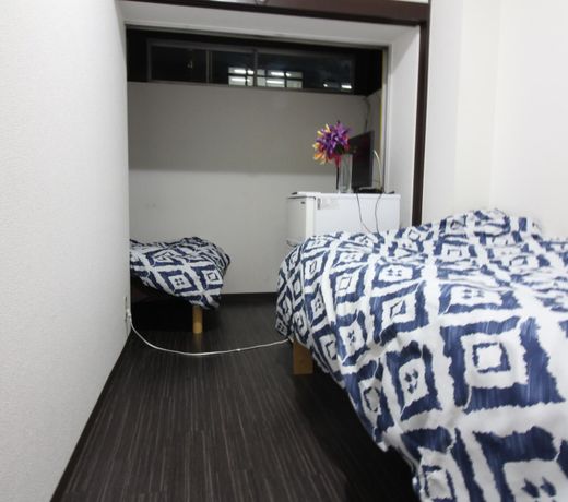 403 Maruko Guest house near Tsukiji and Disneyland