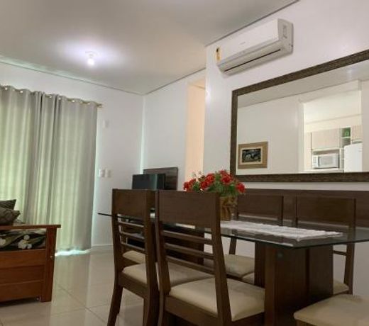 Lindo Apto, 50metros do mar, Ideal Para Familias