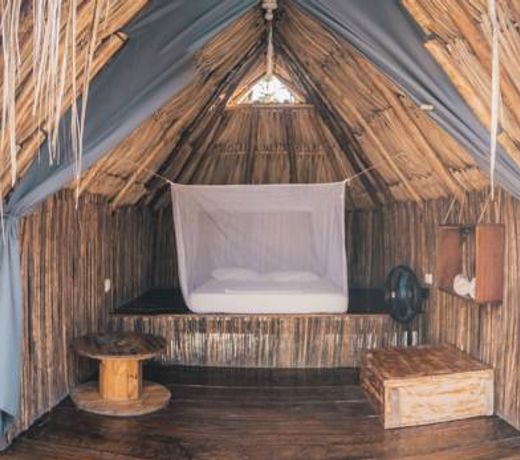 Los Hermanos Beach Hostal