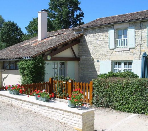 Au Logis Du Marais Sauvage