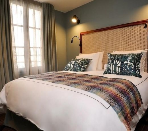 Mom'Art Hotel