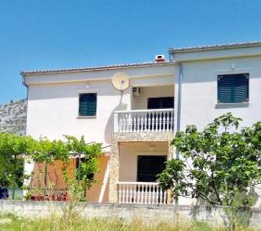 Apartment Pepa Starigrad Paklenica