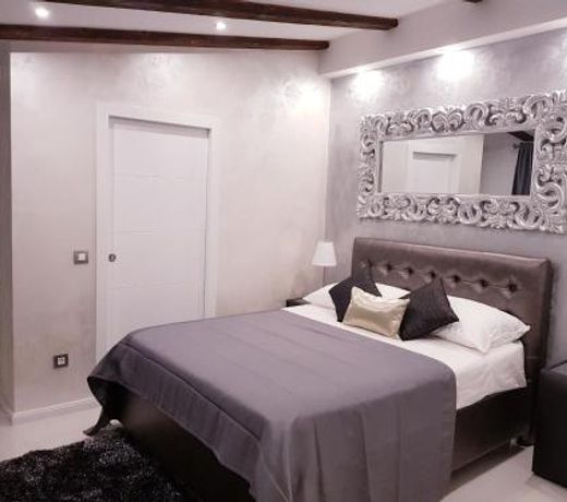 Royal Villa