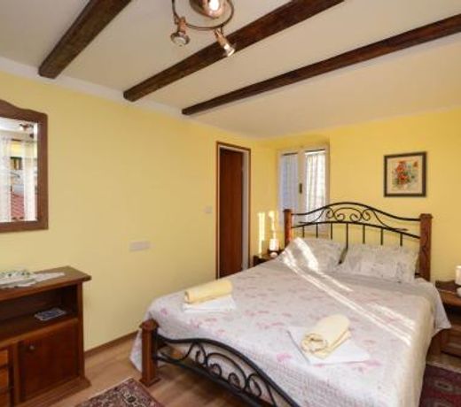 Apartment Stari Grad