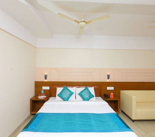 OYO 10700 Padmavathi