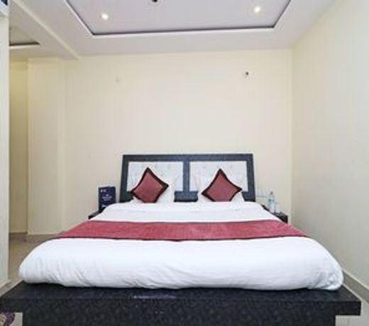 FabHotel Radha Regent Mathura Junction