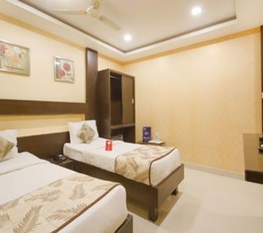 OYO 10168 Hotel AVS Sweet Magic