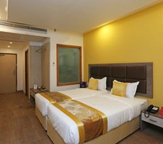 OYO 9180 Hotel Cosmopolitan