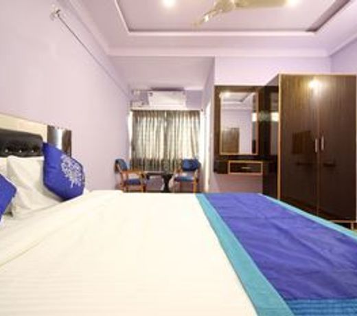 OYO 7096 Elite INN